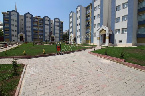 Oğuzlar'da Ahimesut Bulvarı Yanı 3+1 Sitede Ara Kat Daire