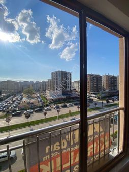 Artı'dan Özlüce Bulvara Cephe Geniş 3+1 Kiralık Daire