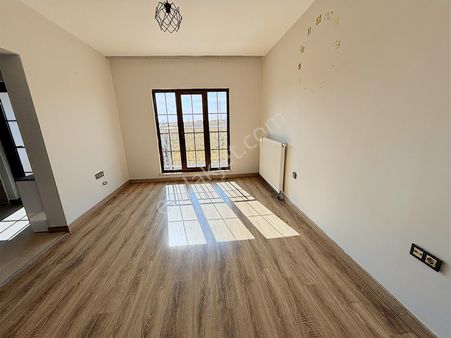 Özbey'den Yaşamkent'te Kiralık 2+1 Daire