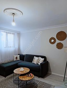 Eyüp Akşemsettin Metro 5 Dakika 1+1 Eşyalı Kiralık Daire