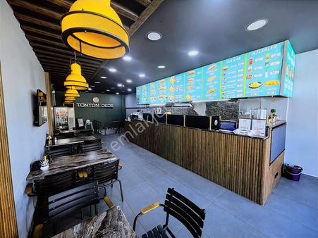 Naim Süleymanoğlu Bulvarında Ciro Değeri Olan Merkezi Fast Food