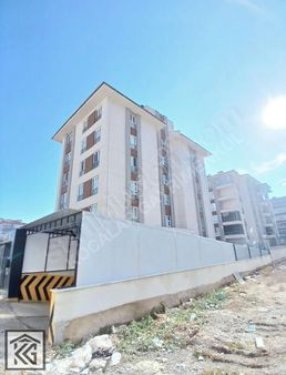 Mevalana Kültür Merkez Karşısı İşgalaman Arakat Güney Cephe 3+1