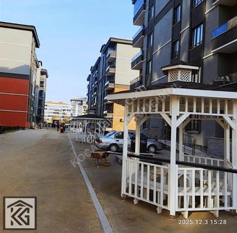 Emirgazi Mahallesi Satılık 3+1daire