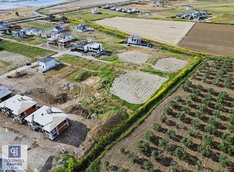 Gömeç Mithatpaşa Mahallesi 2 Villalık Satılık Arsa