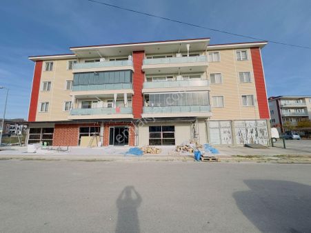 Merkez Kemerköprü Satılık Ön Cephe Dükkan Ve Deposu Harika Konum