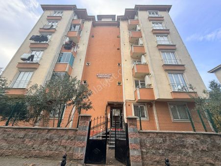 Ümraniye Esenkent 'te Yatırımlık 2+1 Satılık Daire