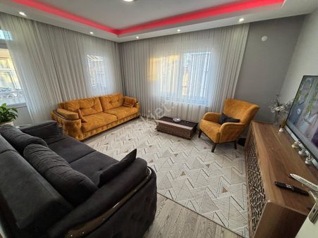 Yeni Mah. 5+1 Dubleks Asansörlü Doğalgazlı Tramvay Yanı Satılık