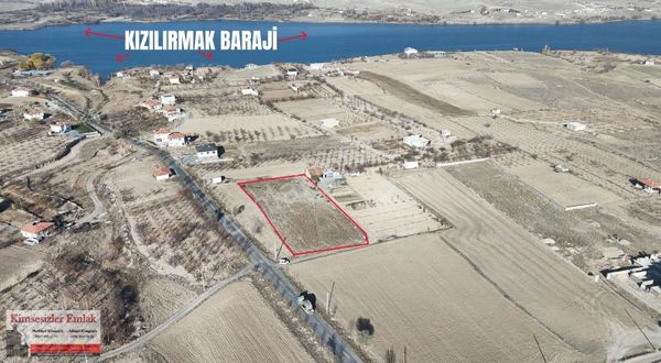 İncesu Küllü Mahallesinde Satılık Muhteşem Konumda Fırsat Arsa