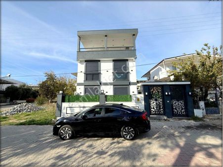 Didim'de Denize 300 Metre Mesafede Satılık 3+1 Villa