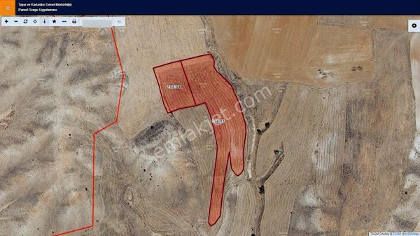 Başkan Emlaktan Satılık Mihalıççık Güce Köyünde 12.229 M2 Tarla