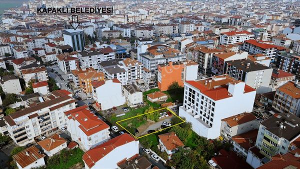 Kapaklı Şehir Merkezinde Emsalsiz Konumda Satılık Arsa