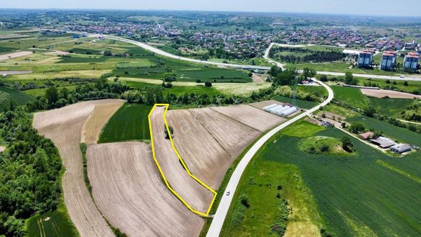 Saray Büyük Yoncalıda İmar Sınırında Asfalt Cephe Satılık Tarla
