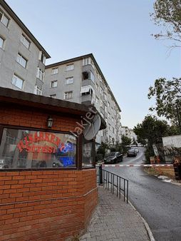 Ataşehir Hisarkent Sitesi Manzaralı Ferah Geniş 3+1 Köşe Daire