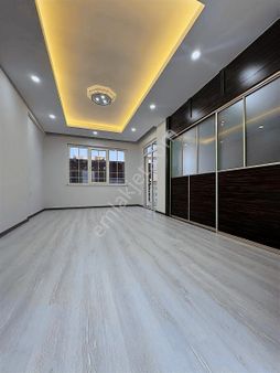 Antalya Şafak Mahallesi'nde 2 + 1 İçi Sıfırlanmış Daire