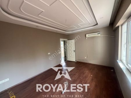 Royalest'ten Karacaahmet'te Yerden Isıtmalı Fırsat Daire