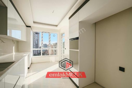 Emlakmülk'ten Atayurt Mah. Geniş Ve Ferah Sıfır Satılık 2+1