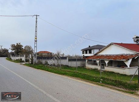 Salihiyede 1875 M2 Arsa İçinde Tek Katlı Müstakil Ev Ve Arsası