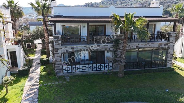 Yalıkavak Marina Da Satılık Bahçe Katı Daire