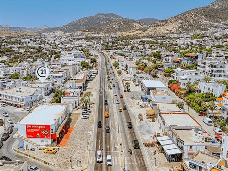 Bodrum Konacık Merkezi Lokasyonda Satılık Net 130 M2 Dükkan