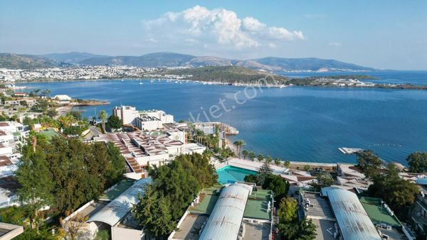 Bodrum Bitez Plajlı Sitede Kiralık Villa