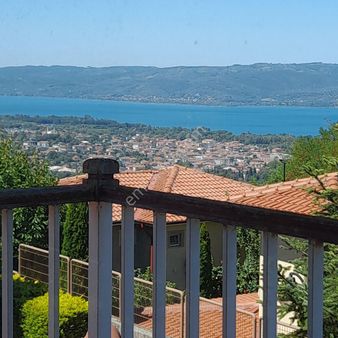 Sapanca İlmiye Göl Manzaralı Ve Mobilyalı Dubleks Villa Okazyon