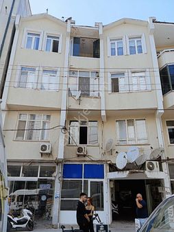 Emlakyap Tan Merkezde Esen Pasajı Üstünde Satılık 3+1