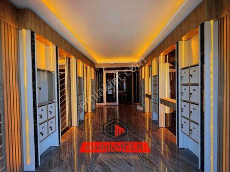 Emlakmülk'ten İskanlı Sıfır 2+1 Lüks Daire.!!