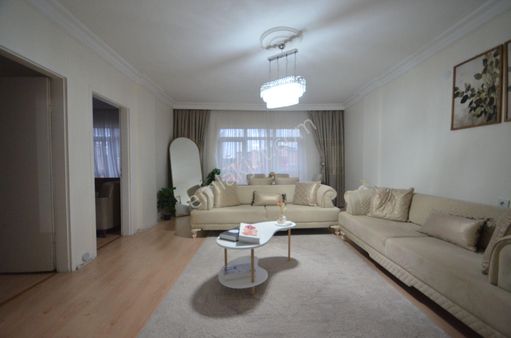 ***nasip'ten***katda Uygun Fiyatlı Merkezi Yerde Kaçırılmayacak 3+1 Daire