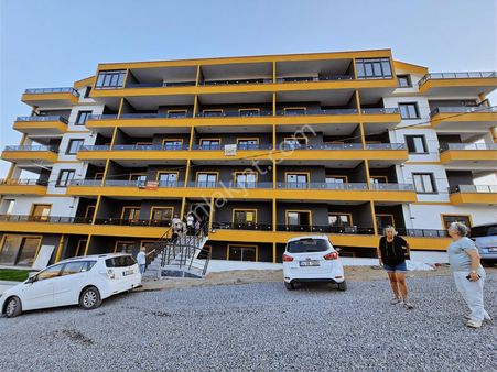 Edremit Merkezde 1+1 Yeni Arakat Daire Alan Kazanır