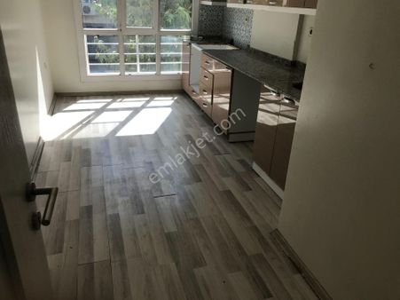 Kavaklıkta Kiralık Daire Yeni Bina 2+1 Kat1