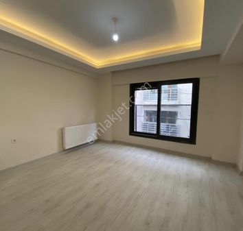 Türker Emlak | Bahçelievler Mah. 2+1 Sıfır Bina Asansörlü Daire