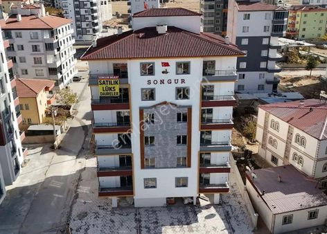 Niğde Merkez İlhanlı Mah. Yeni Terminal Yolu Bim Market Arkası Anahtar Teslimş Daireler