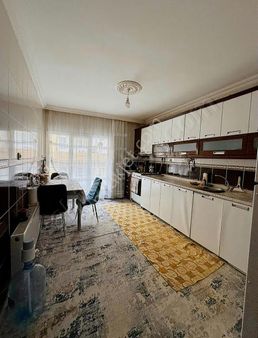 Öz Ay Emlaktan Satılık Daire Sezer Market Arkası