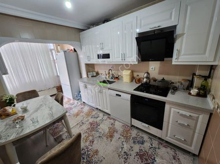 Andiçen Mh 3+1 Asansörlü Ara Katta 125 M2 Muazzam Lokasyonda Daireeee