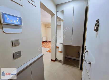 Halkalı Divan Residence Havuz Göl Manzaral Tadilatlı Bakımlı 1+1