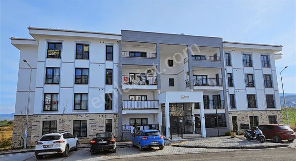 Aliağa 2. Etap Toki Konutları'nda 3+1 Kiralık Daire