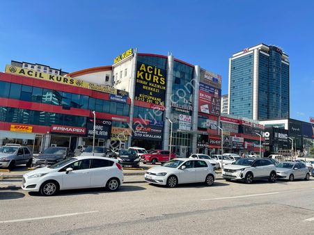 Eryaman Galeria Avm Cadde Üzerinde 2 Adet 48 M2 Satılık Dükkan