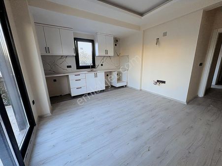 Uğur' Dan Seydikemer Merkezde 1+1 Kiralık Daire