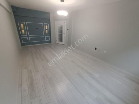 Nusratiye Mah İyi Lokasyonda Emsalsiz Bağımsız Mutfak 2+1