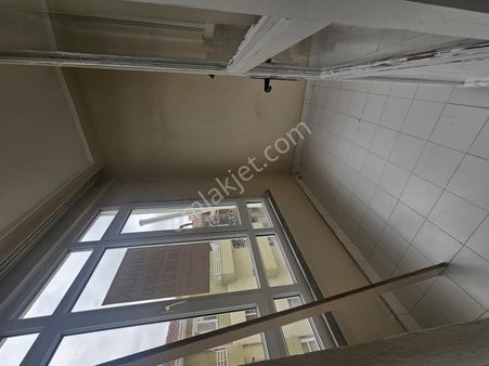 Sincan Ahi Mesut Bulvar Yanı Ara Kat 3+1 Temiz Kiralık Daire