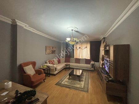 Maltepe Altayçeşmede Merkezi Konumda 3+1 Ara Kat Satılık Dairemiz