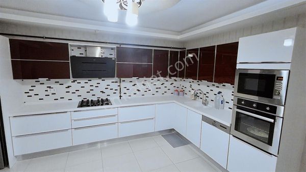 Satılık Prestij Konutlarında 4+1 Daire