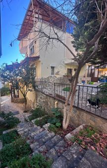 Kazdağları Sitesinde Kiralık 3+1 İkiz Villa