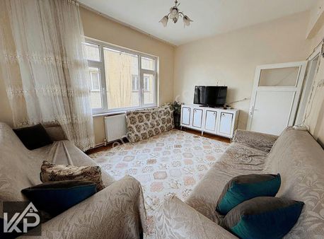 Devlet Hastanesi Caddesi Üzerinde Satılık 2+1 Fırsat Daire