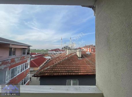 3+1 Merkezi Konummm İskan Asansör Var...