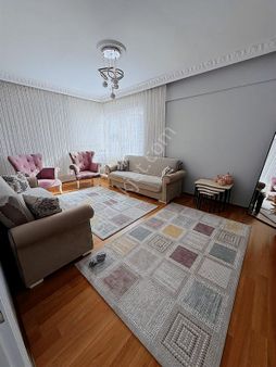 İlk Gelen Alır !!!! Acillll Satılık Masrafsız Ara Kat Daire