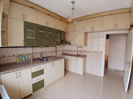 Akçay Emlak'tan Akşehir Gülmece Parkı Civarı Bakımlı Doğalgazlı Kiralık 2+1 Daire