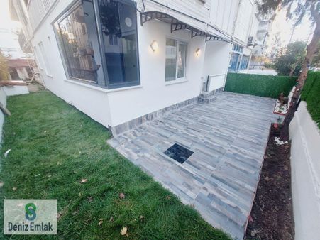 Denizden Akçay Sarıkızda Öncephe Müstakil Tadında Satılık 2+1 Daire.