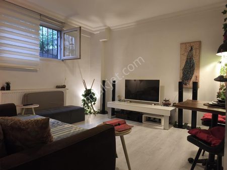 Osmaniye Mahallesi'nde 2+1 75m2 Bahçe Kullanımlı Otoparklı