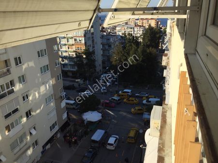 İzmirspor Metro Okul Hastane Yakını Caddeyanı Eşyalı